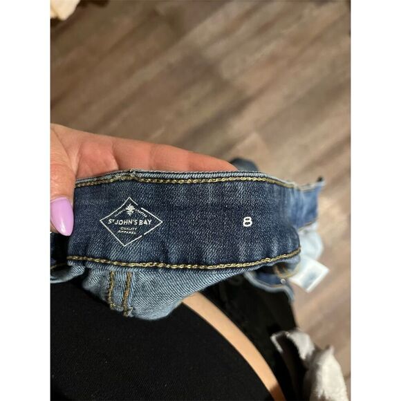 St. John's Bay Women's Size 8 Blue Skinny Ankle Jeans Frayed Hem - Picture 3 of 7